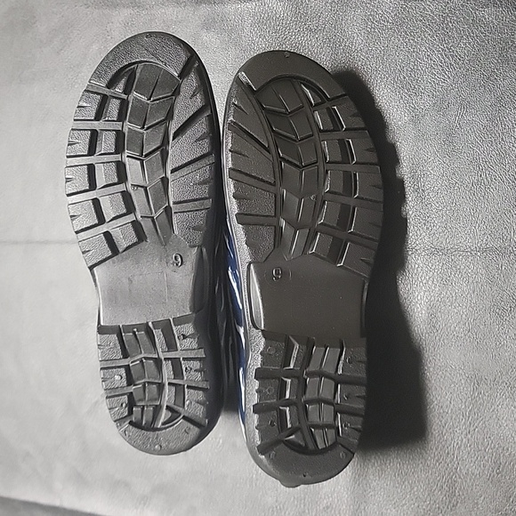 Northside Horse Garden Clogs 🐎 - Picture 7 of 8